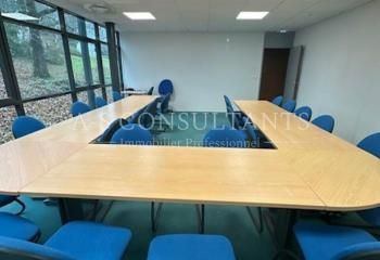 Location bureau Voiron - Proche échangeur autoroute, bus et parking