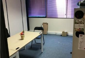 Bureaux à louer Mérignac - Proche rocade et transports en commun