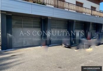 Local commercial à louer Challes-les-Eaux - Axe principal Chambéry