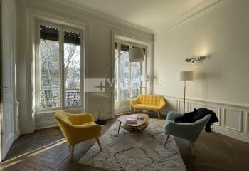 Location bureaux Lyon 3 - Proche métro, tramway et gare Part-Dieu