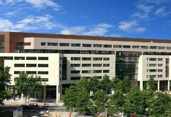 Location bureaux Montpellier - Quartier Port Marianne - Proche transports