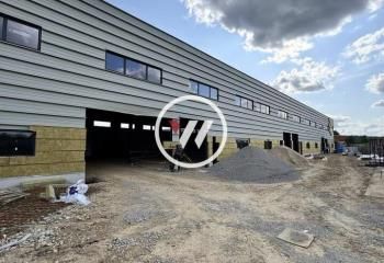 Location local d'activité Viarmes - Proche N104, A16, A15