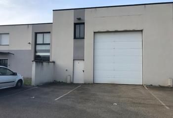 Local d'activité à louer Saint-Laurent-de-Mure - Z.I Terre Valet