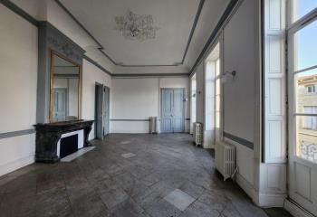 Location bureaux Montpellier Écusson - Proche commerces et transports