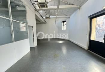 Location bureau Lyon 4 - Proche métro C - Henon