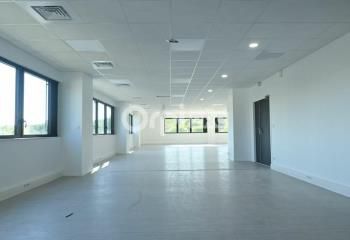 Location bureaux Lyon 1 - Proche bus et voiture