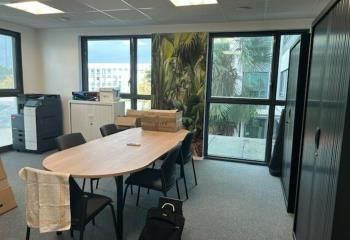 Location bureau Tours Nord - Proche A10 et zone industrielle de la Milletière