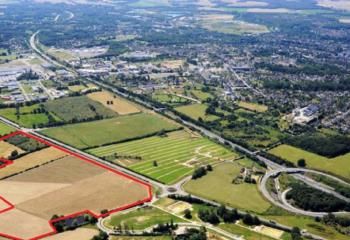 Terrain industriel à vendre - Vierzon, proche Bourges et axes routiers