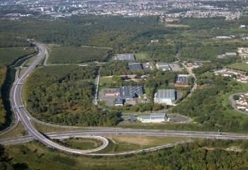 Terrains industriels à vendre Saint-Étienne-du-Rouvray, accès A13 et A28