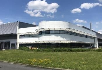 Location entrepôt Meung-sur-Loire - Proche Orléans - 30 180 m²