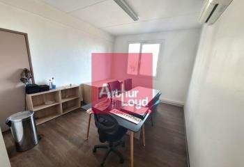 Location bureaux Clermont-Ferrand - Proche aéroport et bus