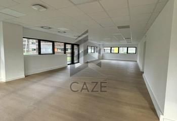 Location bureaux Mérignac - Proche rocade et transports en commun