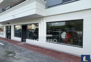 Local commercial à vendre La Roquette-sur-Siagne - Bord de route