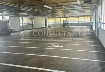 Location entrepôt Saint-Pierre-en-Faucigny - Accès gros porteurs et quai