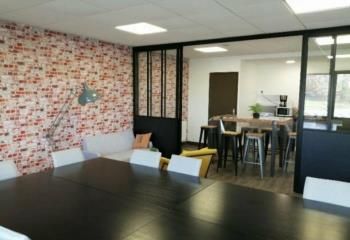 Location bureau Berd'huis (61) - Proche commerces et restaurants