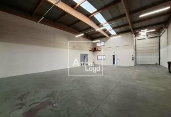 Local d'activité à louer Emerainville - RN 104 et A4