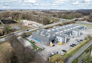 Location local d'activité La Verpillière - Parc sécurisé