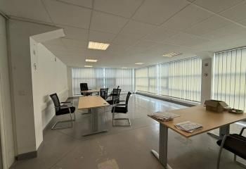 Local d'activité à louer Beauvais - Zone franche