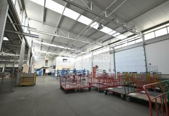 Local d'activité à louer Saint-Genis-Laval - Proximité A450