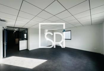 Vente bureaux neufs Pont-du-Château, proche axes routiers et T2C