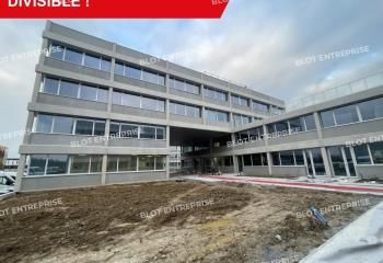 Location bureaux Rennes - Zone Atalante Champeaux, proche métro et bus