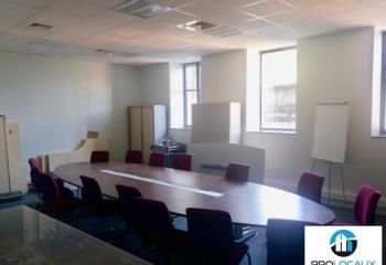 Location bureaux Tullins centre-ville - Proche nombreux parkings