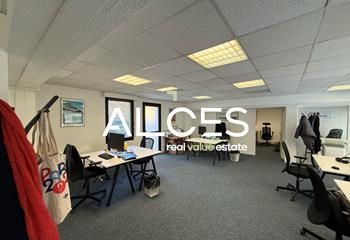 Location bureaux Bordeaux Chartrons - Proche tramway et gare