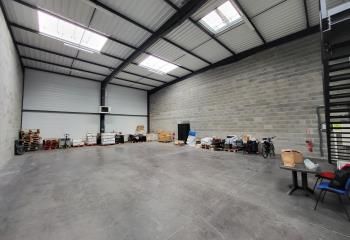 Local d'activité à louer Meyzieu - Proche aéroport Lyon-Saint-Exupéry