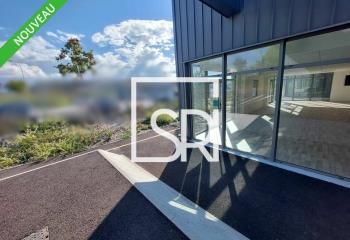 Location bureaux Pont-du-Château - Proche A711, bus et gare SNCF