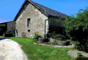 A vendre 4 gîtes domaine touristique Hautefage
