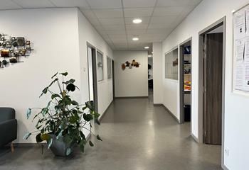 Location bureaux Dury - Proximité A16-A29 et centre commercial