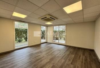 Bureaux à louer Lyon 3 - Proche métro Sans-Souci, tramway et bus