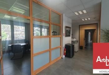 Location bureaux Pierrelatte - Proche centre-ville et gare routière