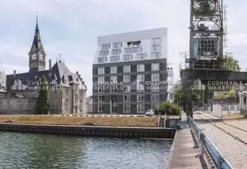Vente bureaux Strasbourg - Quartier des Deux-Rives, proche tram et bus