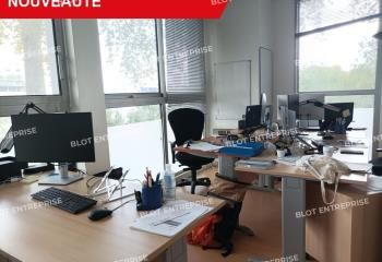 Location bureaux Nantes Gare Sud - Proche bus et gare SNCF