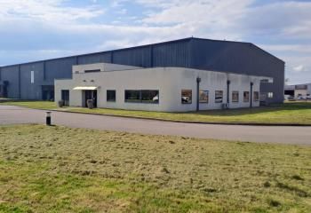 Location local d'activité Saint-André-de-Corcy - Proche A46