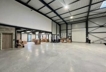 Local d'activité à louer Chassieu - Proximité A43 et Rocade Est