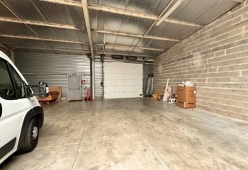 Local d'activité à louer Chargé - Proche Amboise - Accès sécurisé