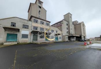 Local d'activité à vendre Gannat - Proximité autoroutes et grands axes