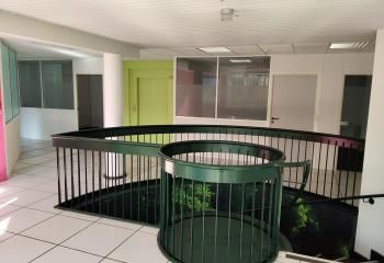 Location bureaux et activité Panazol - 30 places de stationnement