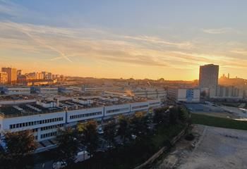Local d'activité à louer Paris 18 - Transports en commun
