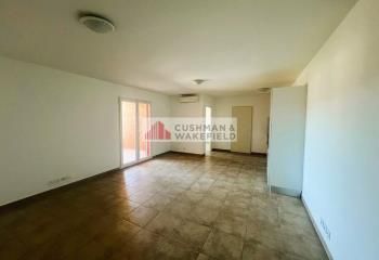 Location bureaux Marguerittes - Proche autoroute Nîmes Est