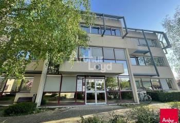 Location bureau Rennes - Quartier La Pommeraie - Proche bus, métro et gare