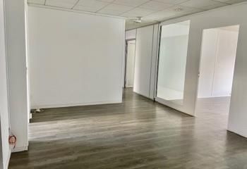 Vente bureaux Levallois-Perret - Proximité Pont de Levallois et Gare SNCF