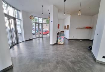 Local commercial à louer Paris 15 - Rue Balard