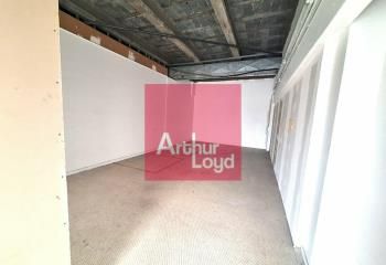 Location dépôt 51 m² Cournon-d'Auvergne - ZI