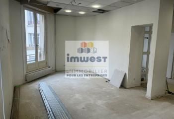 Location bureaux Rennes centre - Proche station République
