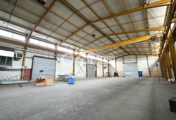 Local d'activité à louer Vaulx-en-Velin - Proche bus 52