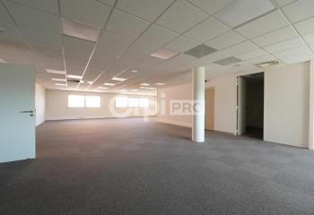 Vente bureaux Oullins - Proche métro B et bus