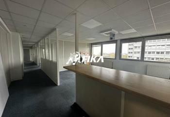 Location bureaux Toulouse - Quartier Cépière, proche rocade et bus